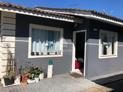 Casa com 3 Quartos à venda, 59m² no Uvaranas, Ponta Grossa