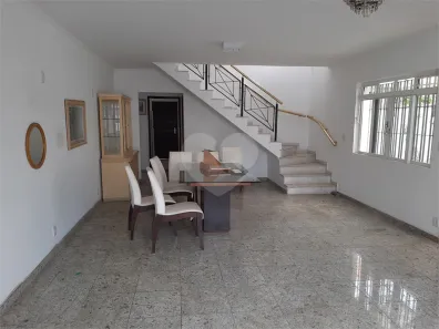 Sobrado com 3 Quartos para alugar, 182m² no Vila Paulista, São Paulo