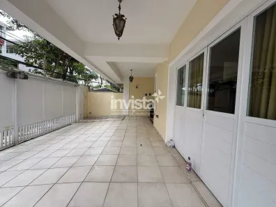 Casa com 4 Quartos à venda, 230m² no Gonzaga, Santos