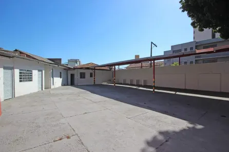 Imóvel Comercial para alugar, 612m² no Carlos Prates, Belo Horizonte