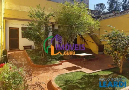 Casa com 3 Quartos à venda, 229m² no Vila Indiana, São Paulo