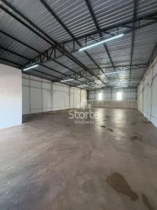Galpão/Depósito/Armazém para alugar, 320m² no Shopping Park, Uberlândia