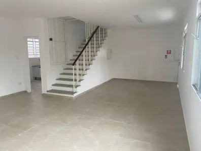 Casa com 5 Quartos à venda, 235m² no Nova Piraju, São Paulo