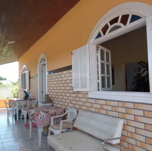 Casa com 3 Quartos à venda, 175m² no , São Francisco de Itabapoana