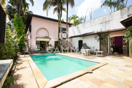 Casa com 4 Quartos para venda ou aluguel, 360m² no Sumaré, São Paulo