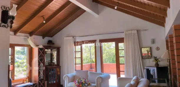 Casa com 3 Quartos à venda, 220m² no Santa Tereza, Porto Alegre