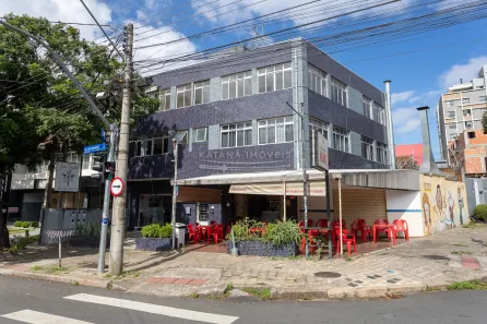 Apartamento com 1 Quarto para alugar, 29m² no Água Verde, Curitiba