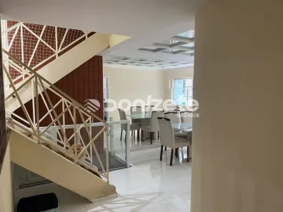 Sobrado com 3 Quartos à venda, 188m² no Vila Scarpelli, Santo André
