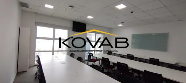 Sala Comercial para alugar, 135m² no Vila São Francisco (Zona Sul), São Paulo