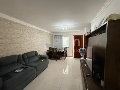 Casa de Condomínio com 2 Quartos à venda, 80m² no Chora Menino, São Paulo