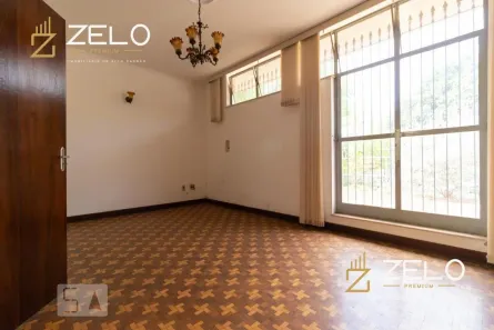 Casa com 3 Quartos à venda, 200m² no Parque São Quirino, Campinas