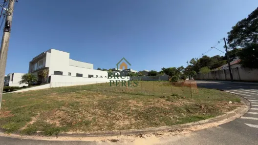 Lote/Terreno à venda, 748m² no Jardim dos Lagos, Indaiatuba