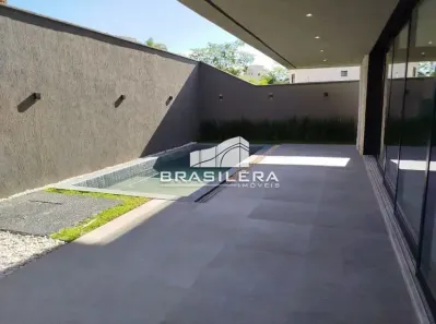 Casa de Condomínio com 4 Quartos à venda, 261m² no Jardins Capri, Senador Canedo