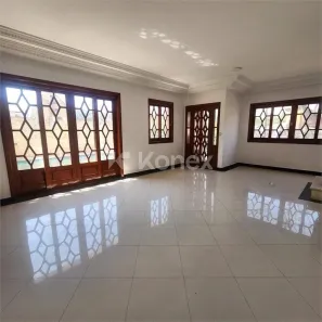 Sobrado com 4 Quartos à venda, 800m² no City América, São Paulo