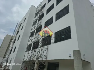 Prédio Comercial para alugar, 5500m² no Centro, Taubaté