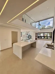 Casa de Condomínio com 3 Quartos à venda, 289m² no Cézar de Souza, Mogi das Cruzes