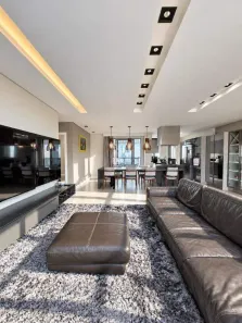 Apartamento com 3 Quartos para alugar, 159m² no Centro, Balneário Camboriú