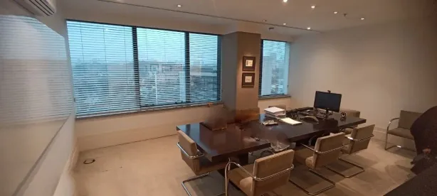 Sala Comercial para alugar, 282m² no Vila Nova Conceição, São Paulo