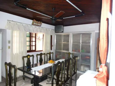 Casa com 4 Quartos à venda, 220m² no Indaiá, Caraguatatuba