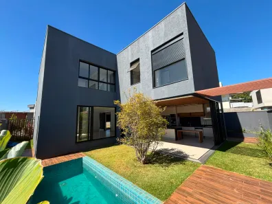 Casa de Condomínio com 4 Quartos à venda, 284m² no Jardins França, Goiânia