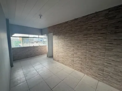Apartamento com 2 Quartos para alugar, 100m² no Cruzeiro do Sul, Cariacica