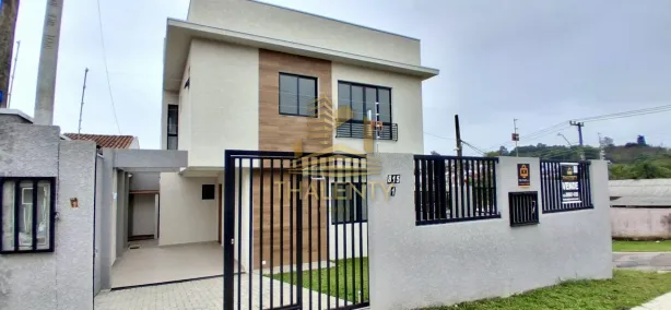 Sobrado com 2 Quartos à venda, 101m² no Barreirinha, Curitiba