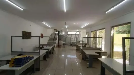 Prédio Comercial com 9 Quartos para alugar, 365m² no Cambuí, Campinas