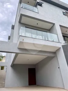 Sobrado com 3 Quartos à venda, 170m² no Jardim dos Pinheiros, Atibaia