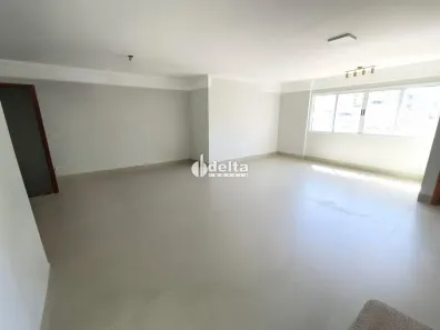 Apartamento com 3 Quartos para alugar, 142m² no Fundinho, Uberlândia