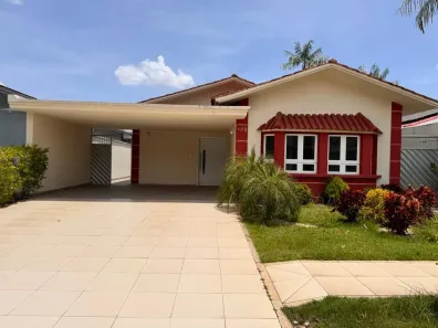 Casa de Condomínio com 3 Quartos à venda, 164m² no Flores, Manaus