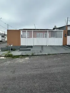 Casa com 3 Quartos à venda, 100m² no Novo Aleixo, Manaus