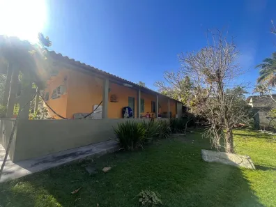 Fazenda/Sítio com 3 Quartos à venda, 136m² no Itaocaia Valley (Itaipuaçu), Maricá