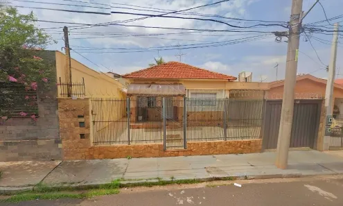 Casa com 3 Quartos à venda, 156m² no Centro, Araraquara