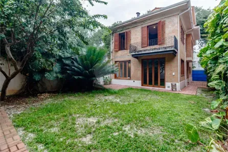 Casa com 3 Quartos à venda, 330m² no Jardim América, São Paulo