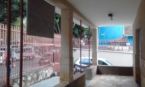 Ponto Comercial com 7 Quartos à venda, 275m² no Santa Efigênia, Belo Horizonte