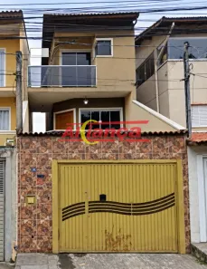 Casa com 3 Quartos à venda, 212m² no Jardim Adriana, Guarulhos