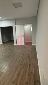 Sala Comercial para alugar, 57m² no Centro, Balneário Camboriú