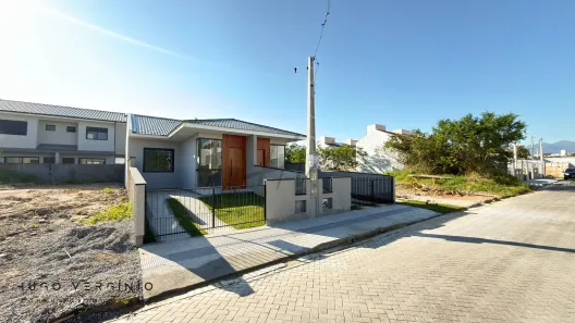 Casa com 2 Quartos à venda, 51m² no Bela Vista, Palhoça