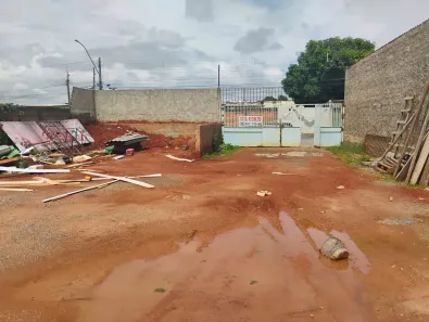 Lote/Terreno à venda, 650m² no Arapoanga, Brasília