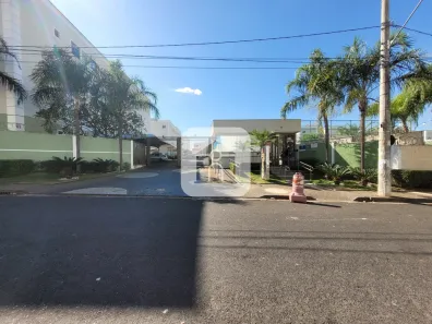 Apartamento com 2 Quartos para alugar, 43m² no Shopping Park, Uberlândia