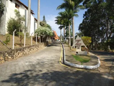 Casa com 3 Quartos à venda, 130m² no Jardim Glória, Juiz de Fora
