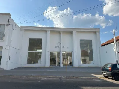Ponto Comercial para alugar, 110m² no Vila dos Lavradores, Botucatu