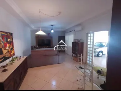 Casa com 3 Quartos para alugar, 192m² no Dona Amélia, Araçatuba