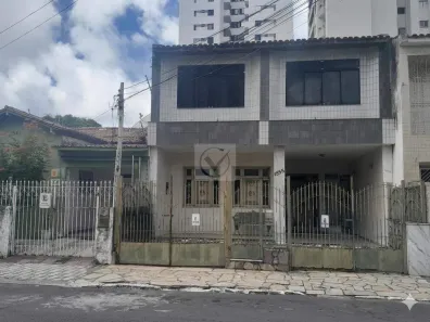 Casa com 8 Quartos para alugar, 500m² no São José, Aracaju