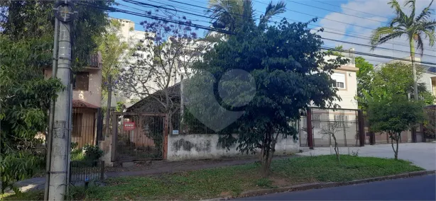 Lote/Terreno à venda, 150m² no Chácara das Pedras, Porto Alegre