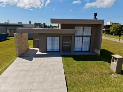 Casa de Condomínio com 3 Quartos à venda, 153m² no Condomínio Terrasul (Arroio Teixeira), Capão da Canoa