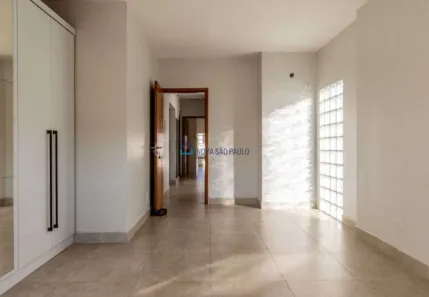 Sobrado com 4 Quartos à venda, 250m² no Vila Congonhas, São Paulo