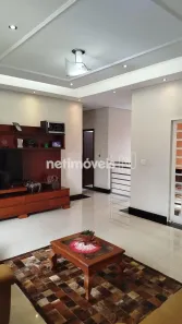 Casa com 4 Quartos à venda, 360m² no Vila Belém, Contagem