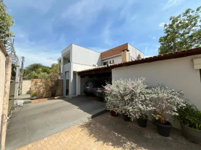 Casa com 4 Quartos à venda, 400m² no Plano Diretor Sul, Palmas
