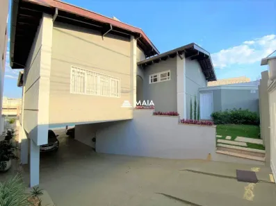 Casa com 4 Quartos à venda, 47m² no São Benedito, Uberaba
